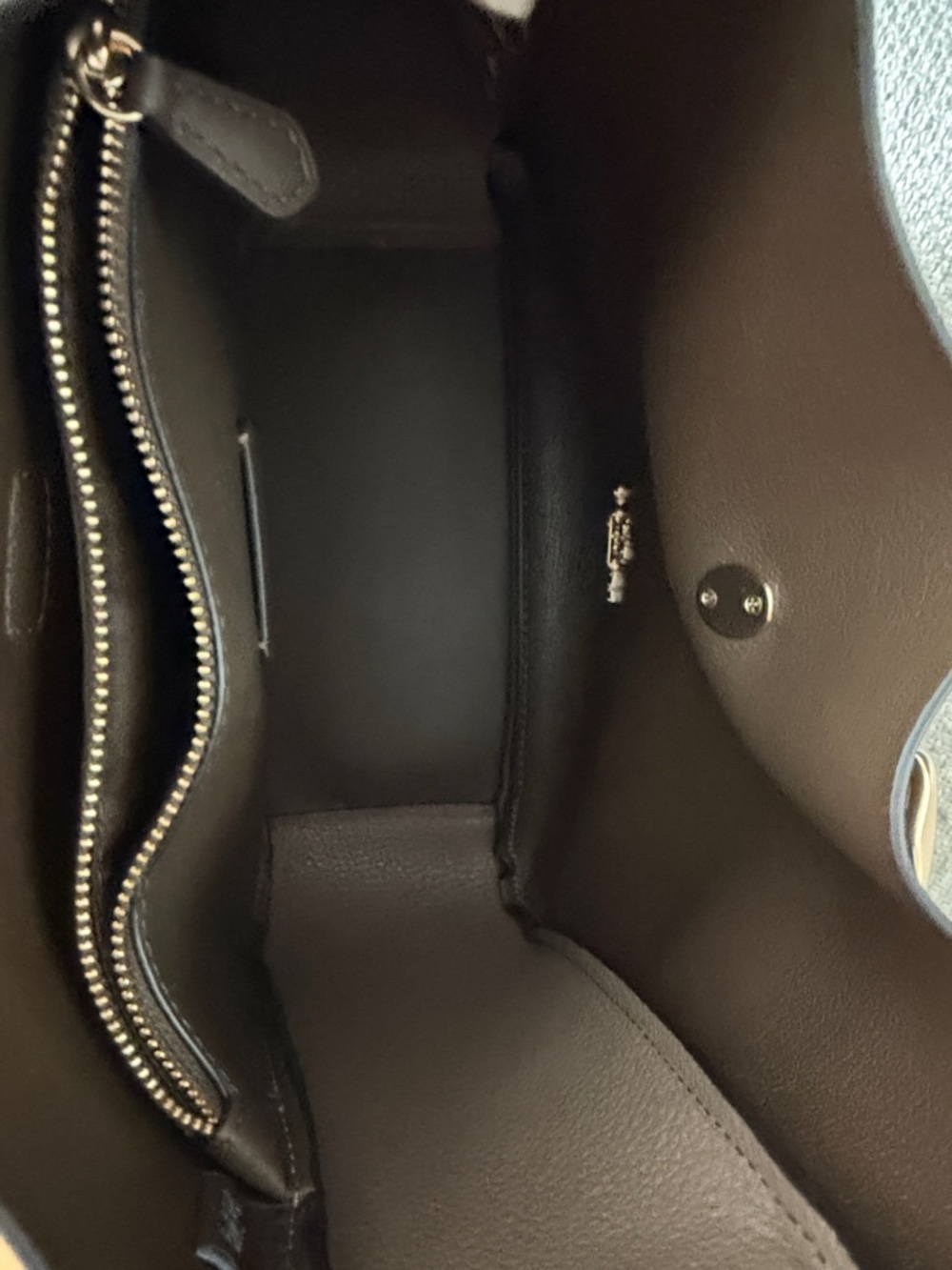Coach Pebbled Leather Hadley Shoulder Bag in Taupe Brown with Gold Hardware - Picture 4 of 6